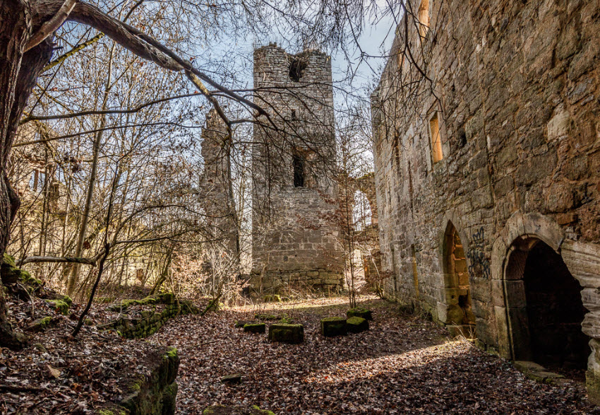 Burgruine Leonrod, Germany